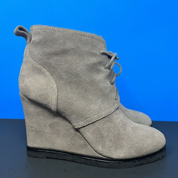 Vince Camuto Booties Women's US 7.5‎ Gray Kiotio Wedge Ankle Lace Up Suede Boots - Picture 2 of 12